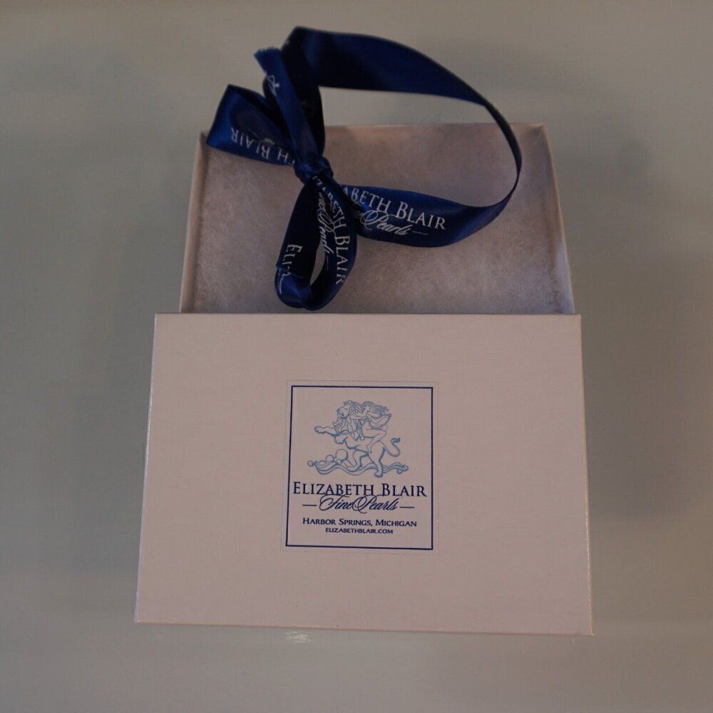 Elizabeth Blair Fine Pearls Empty Gift Box And Bow